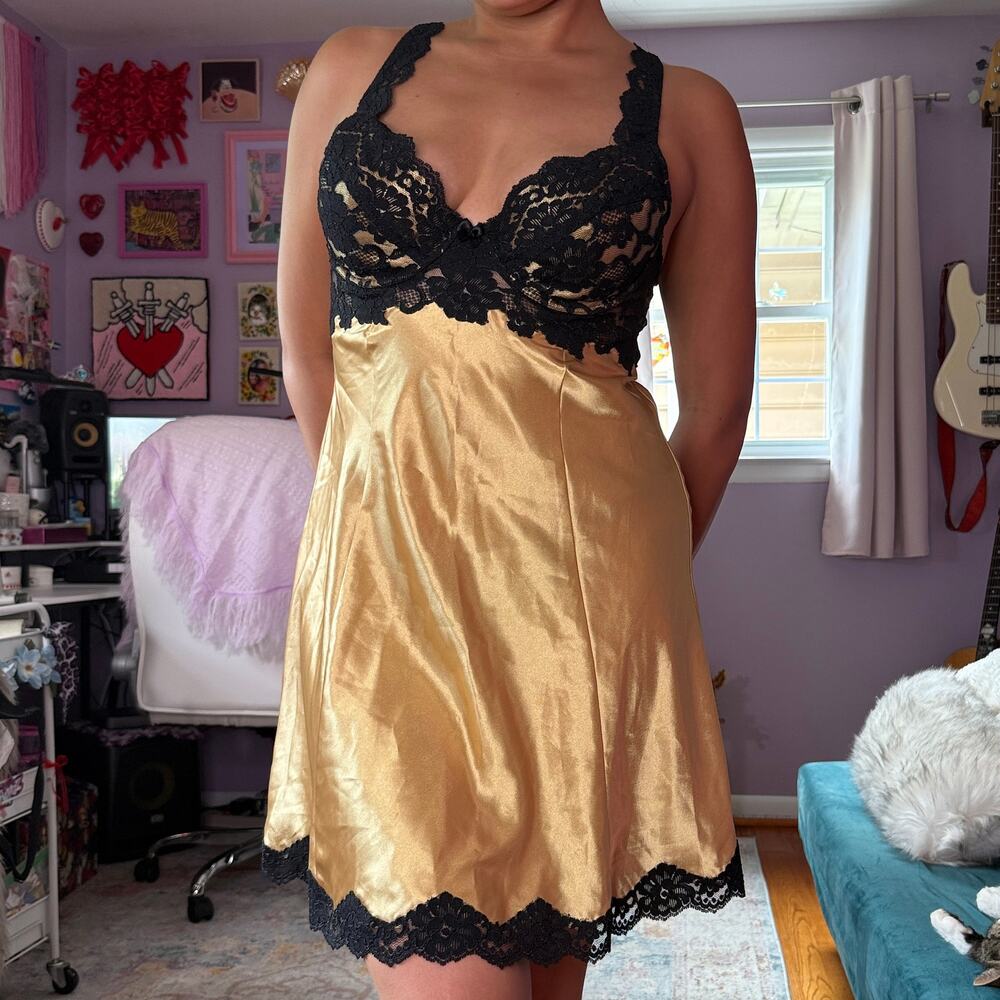 Vintage Y2K golden yellow and black satin / lace mini slip dress
